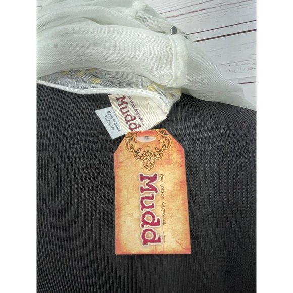 Mudd New Womans Light Gray Studded AMDA144400 Infinity Scarf Wrap - Picture 3 of 6